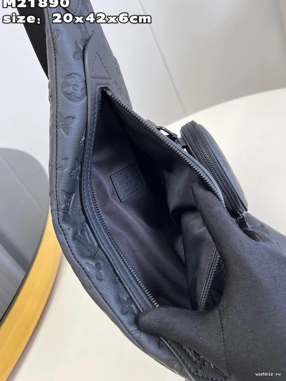 WIS Duo LOUIS VUITTON Slingbag 0215